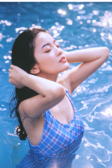 车速很高的R文